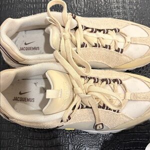 Jacquemus Cream and Tan Sneakers
